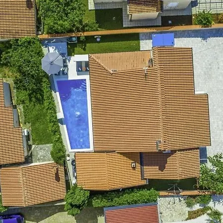 Sleeps 7 Pool Air Con Wifi Villa *